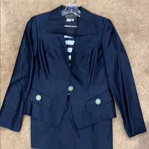 Rickie Freeman for Teri Jon suits